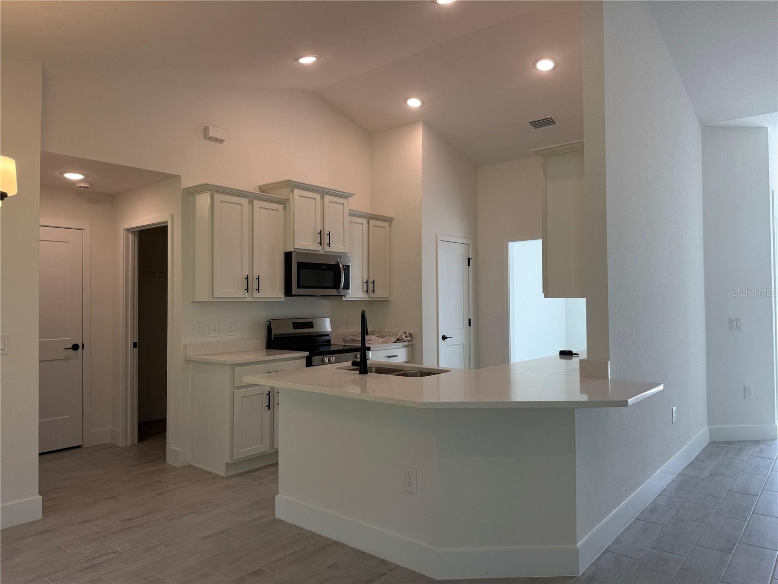 4474 Dakota Terrace, FL