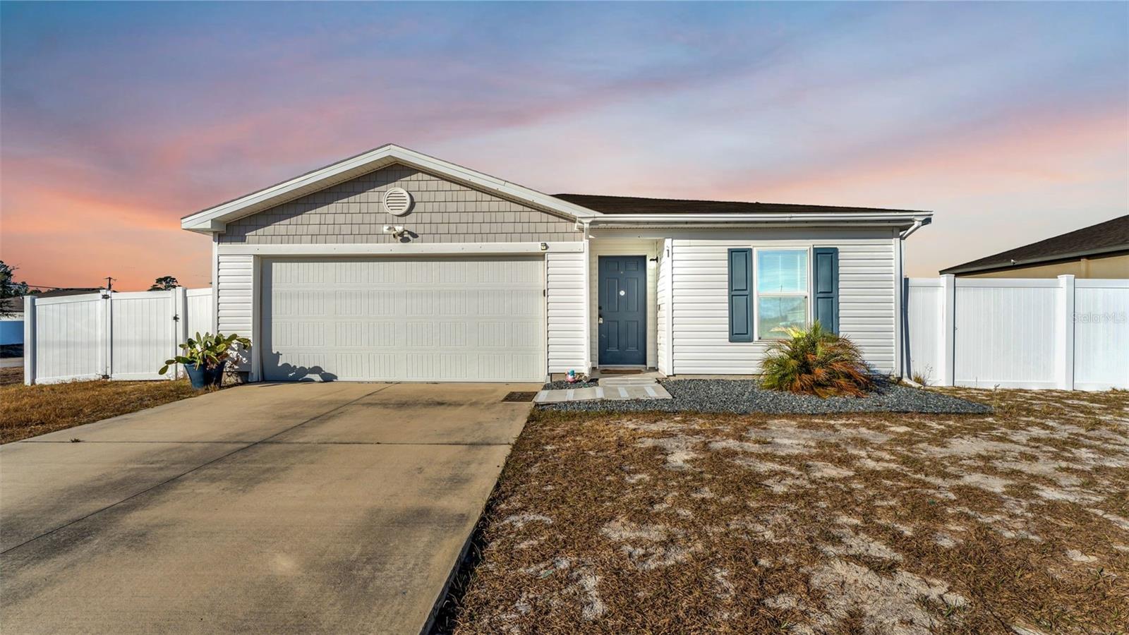 1 Redwood Ct, FL