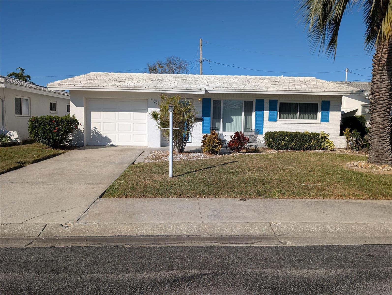 9620 44th Street, FL