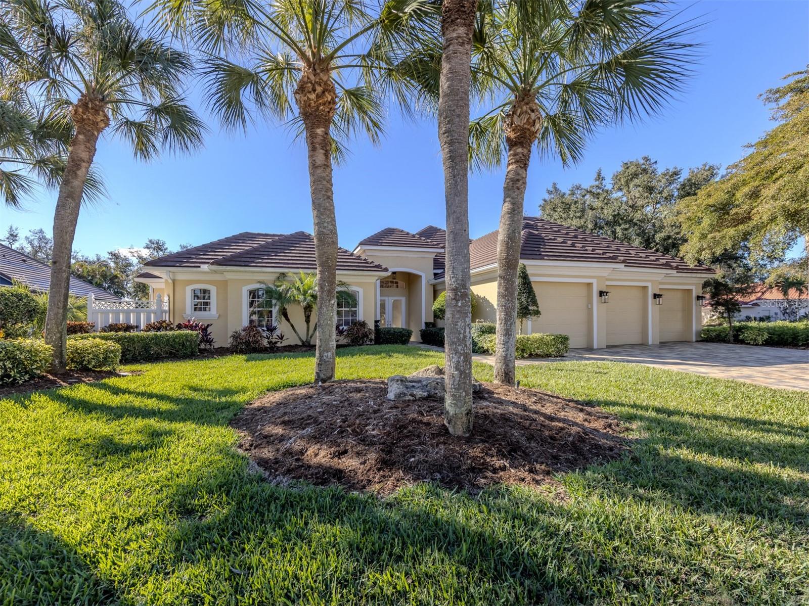 300 Stone Briar Creek Dr, FL