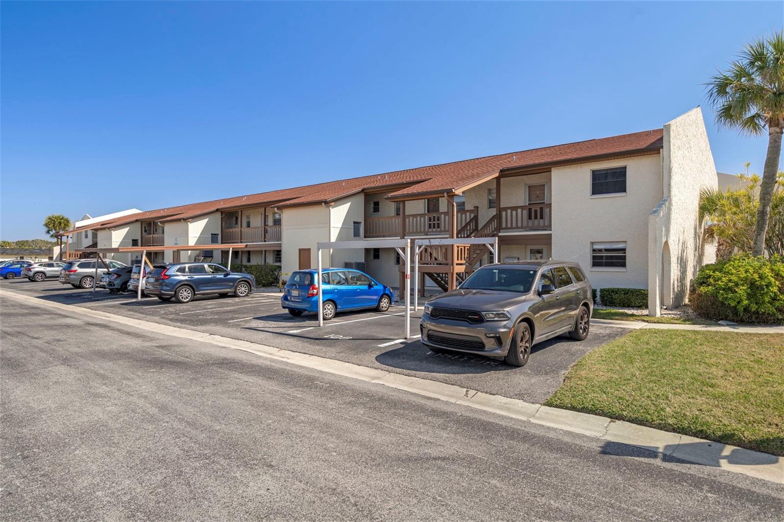 5154 Turquoise Ln #106, FL
