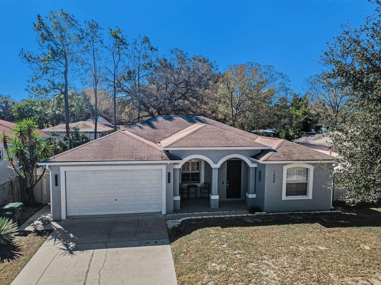 1239 Vista Way, FL