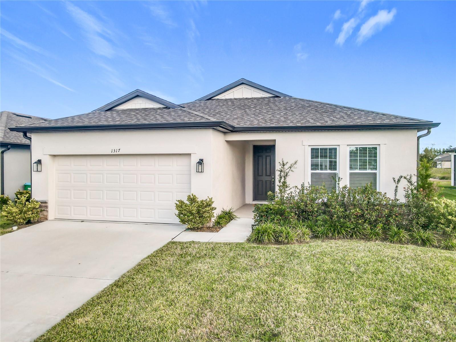1317 Sterling Pointe Drive, FL