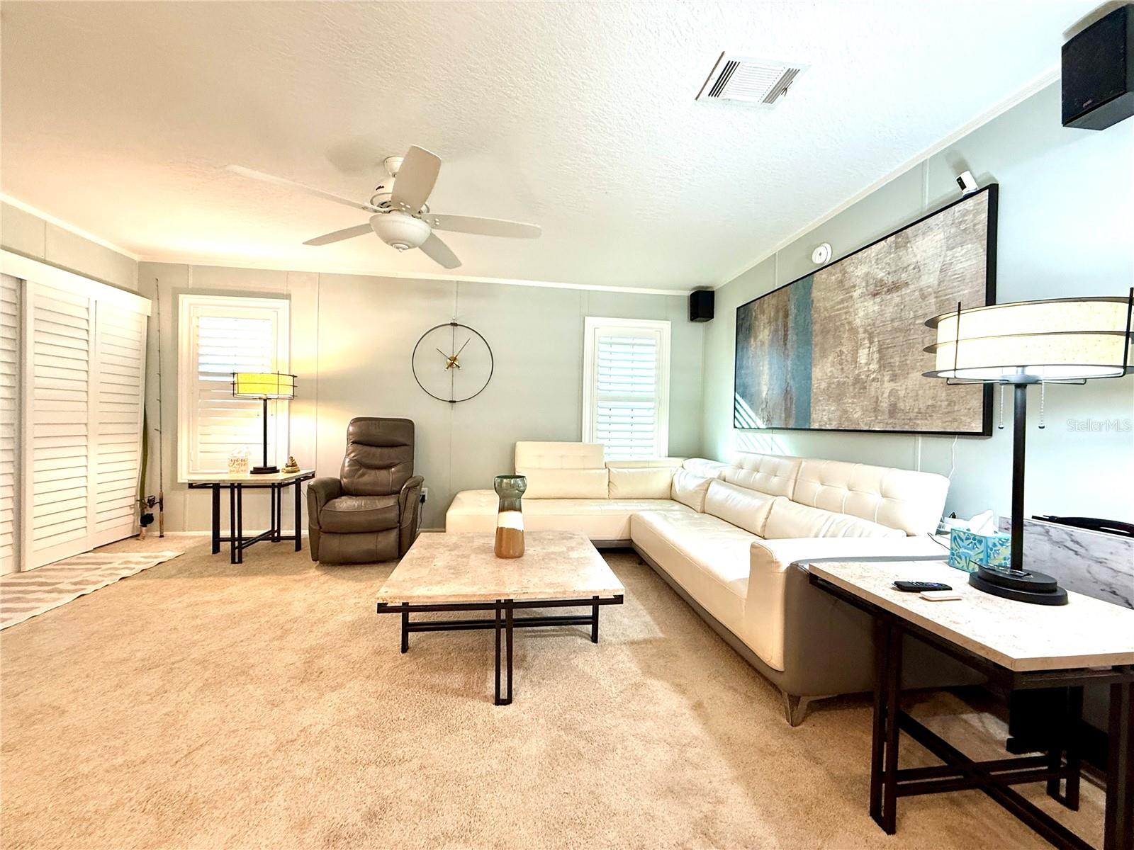 124 Saint Annes Circle, FL