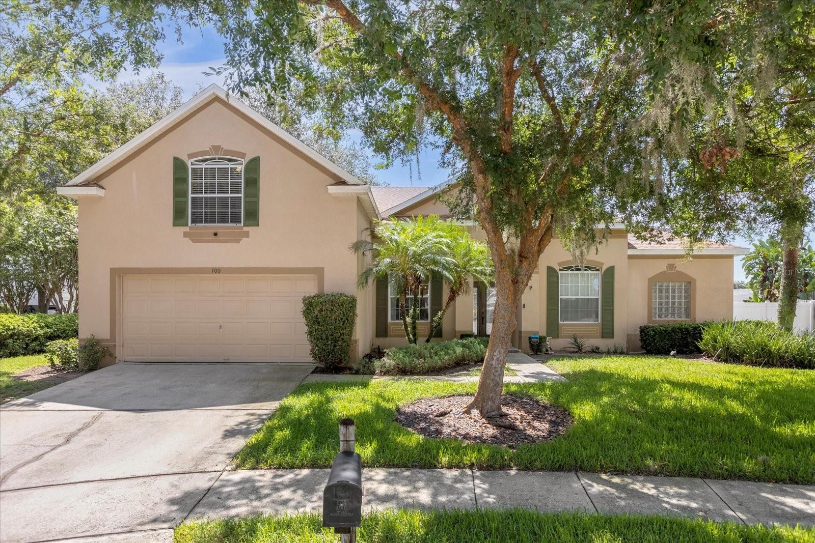 100 Hollybrook Ct, FL