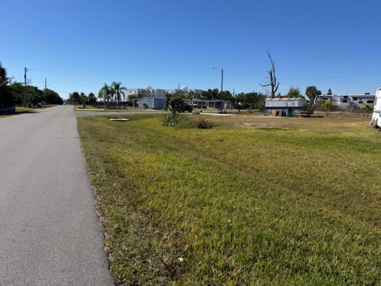 14482 Stephens Road, FL