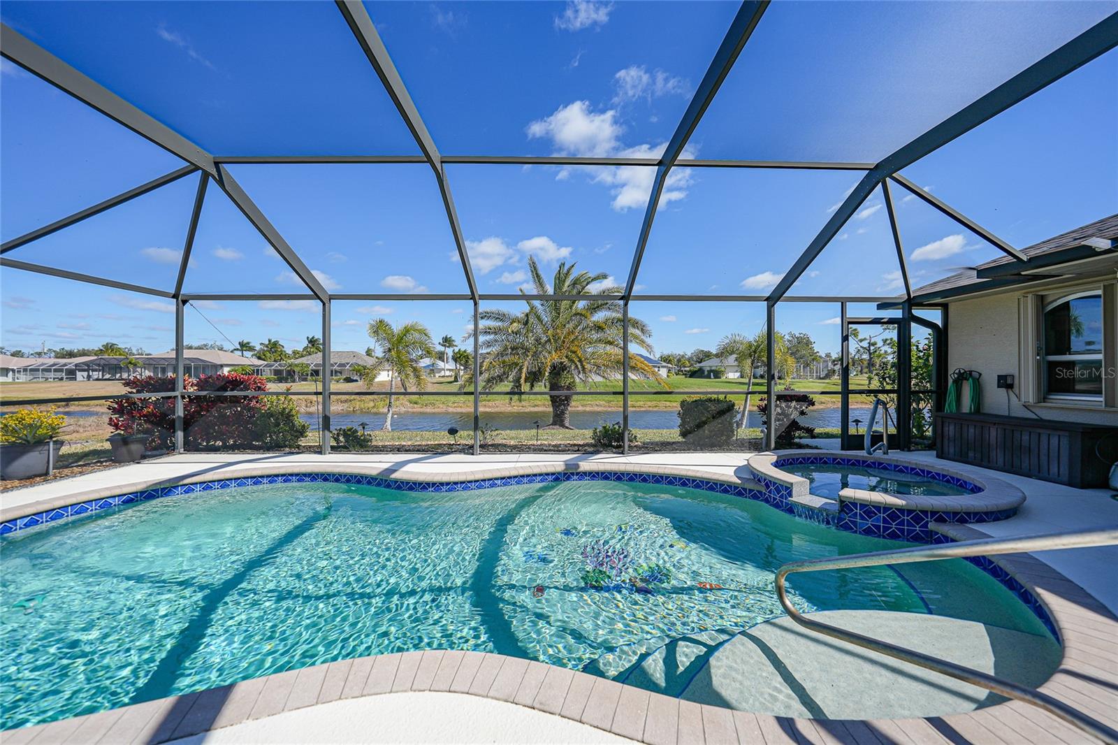 721 Rotonda Cir, FL