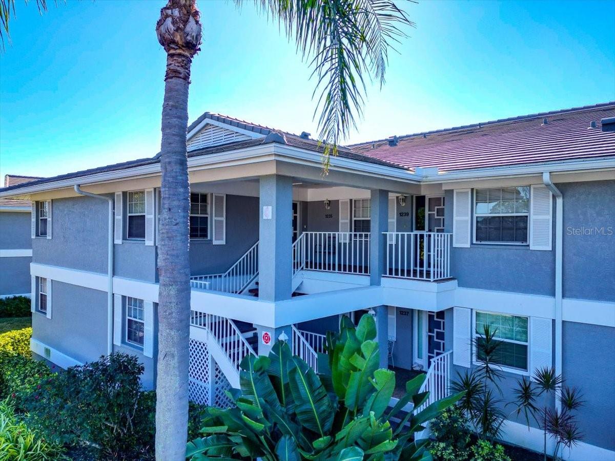 1233 Edgewater Circle, FL