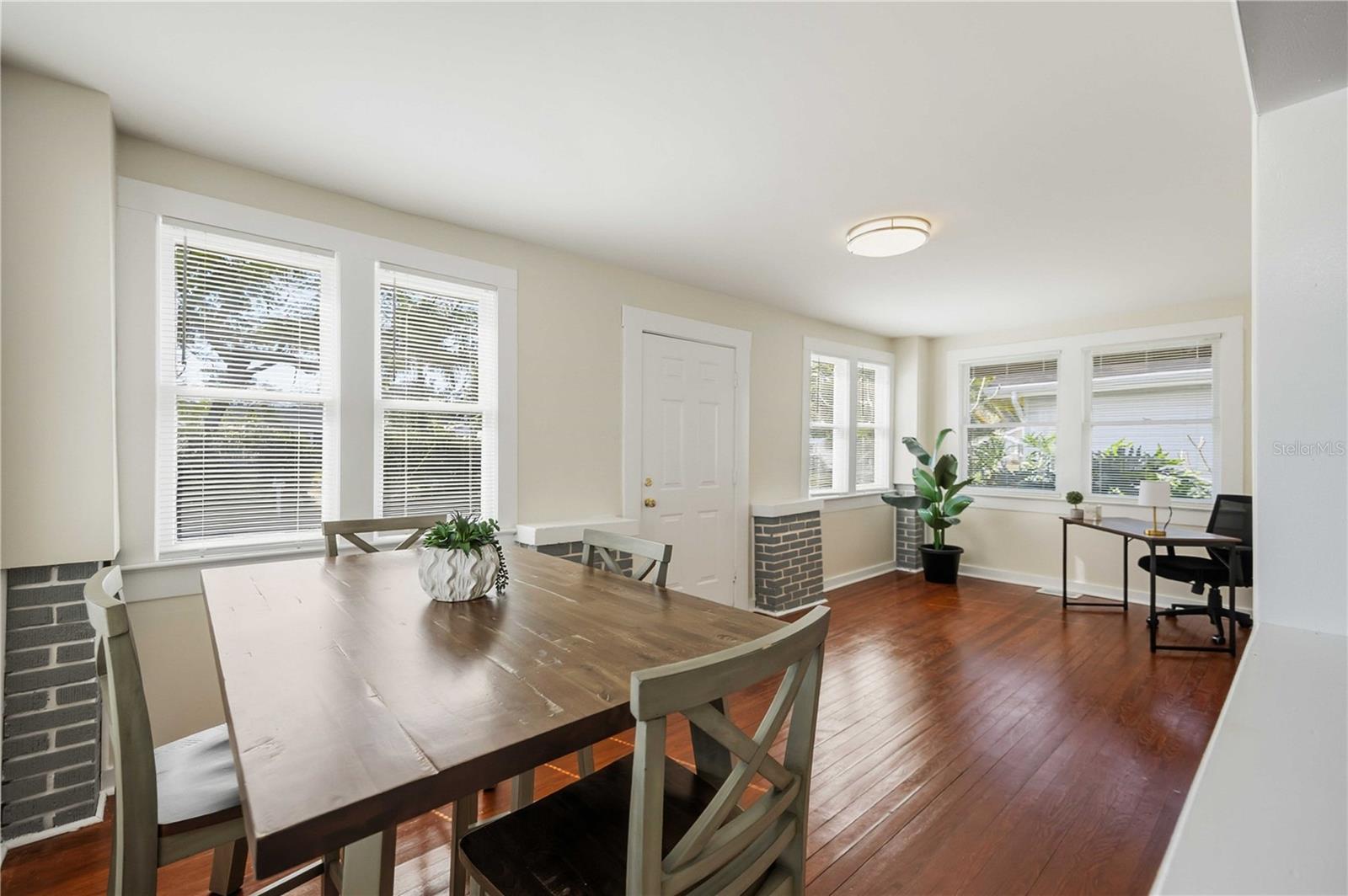 2710 3rd Avenue, FL