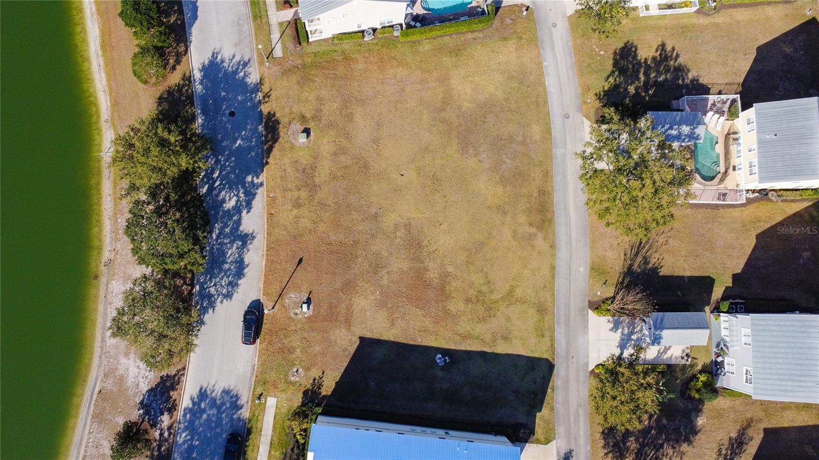 1527 Fairview Circle, FL