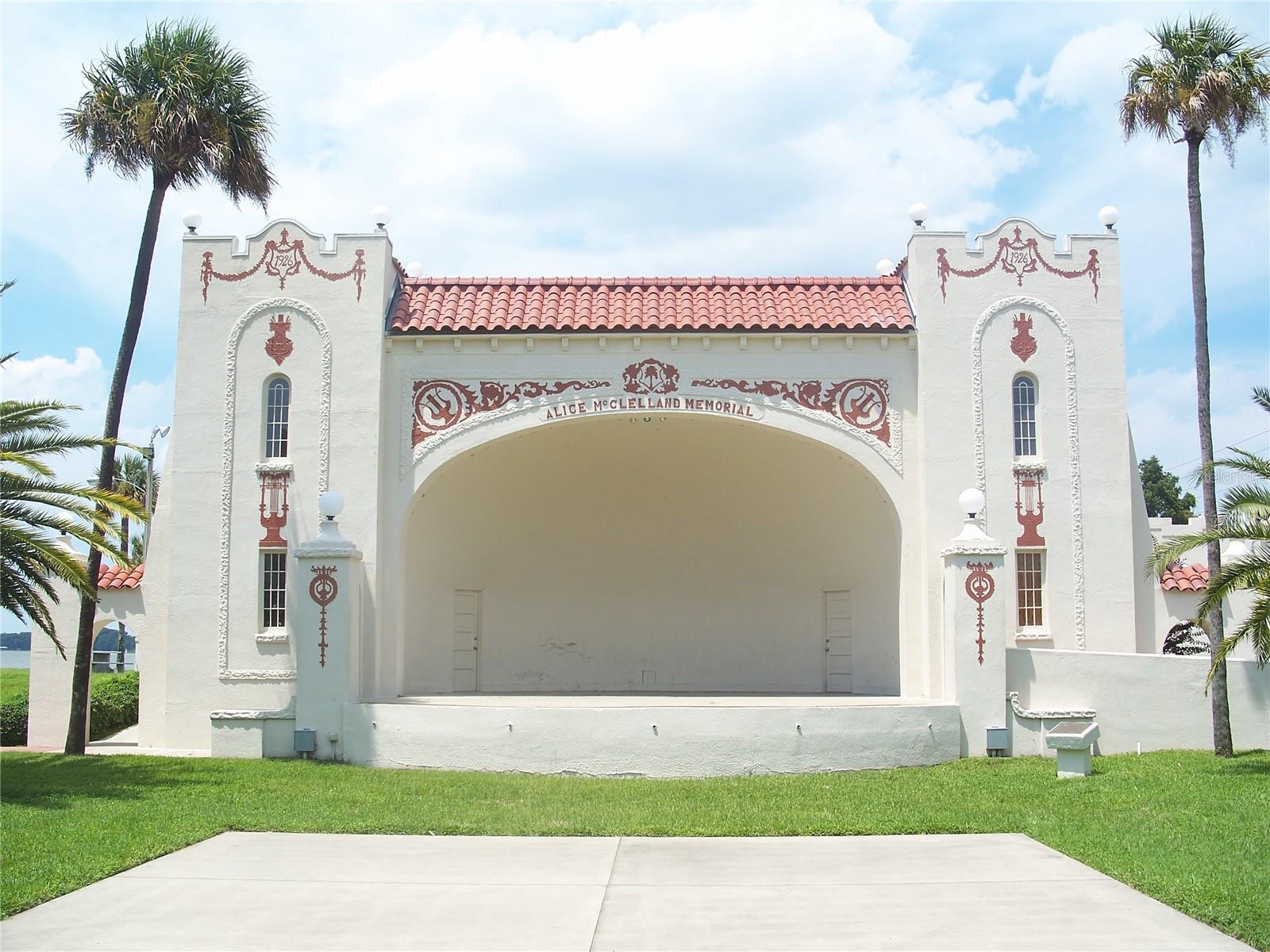1147 Mcdonald Avenue, FL