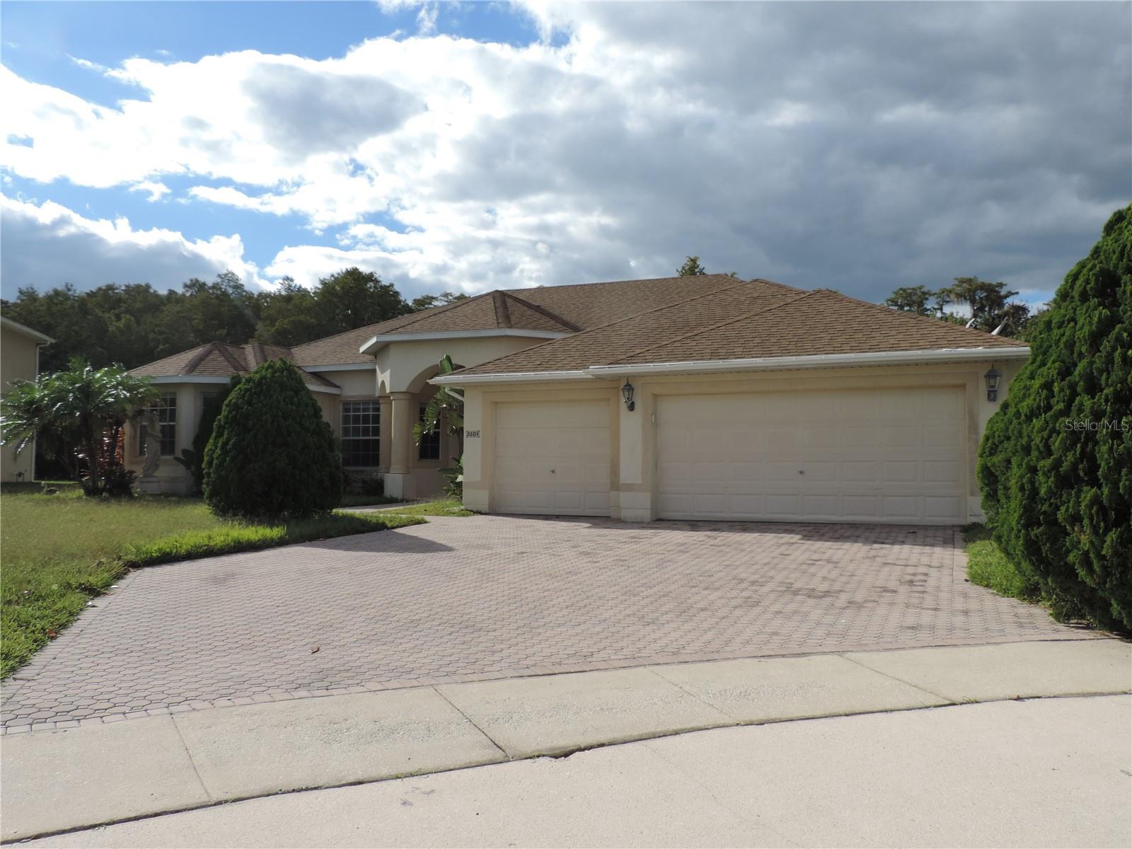 2604 Lutza Way, FL