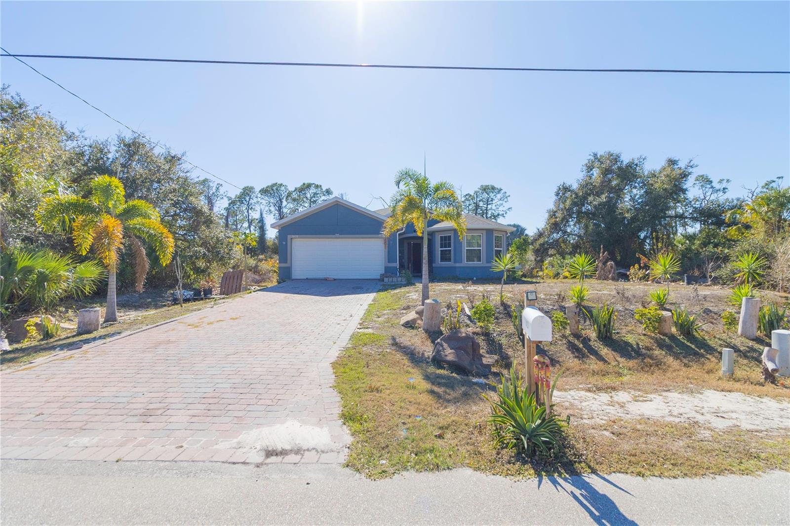 1421 Oregon Ln, FL