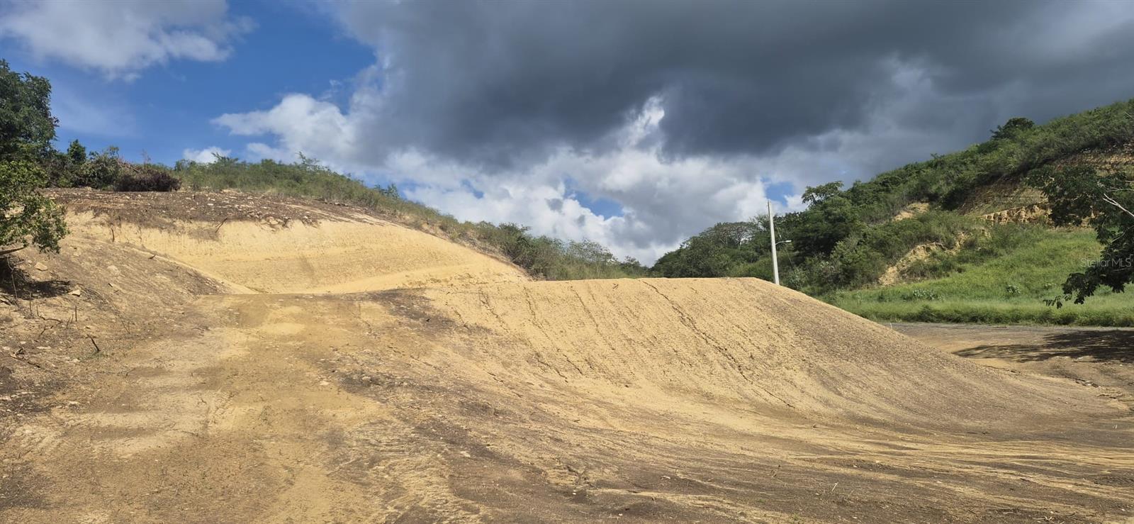 152 Urb El Monte, PR