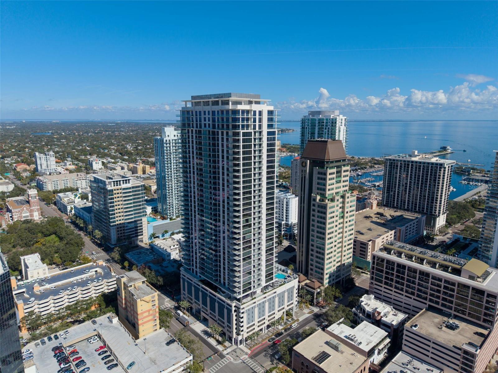 275 1st Avenue, FL