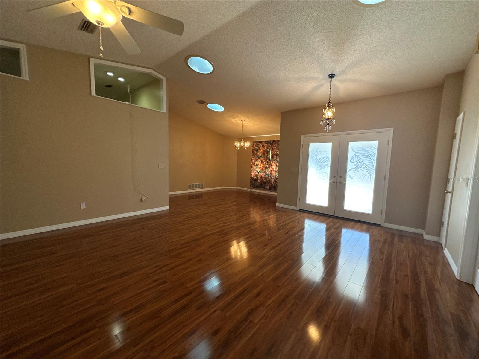 100 Webster Lane, FL