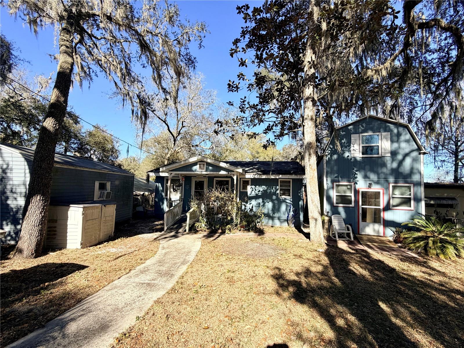5721 Live Oak Drive, FL