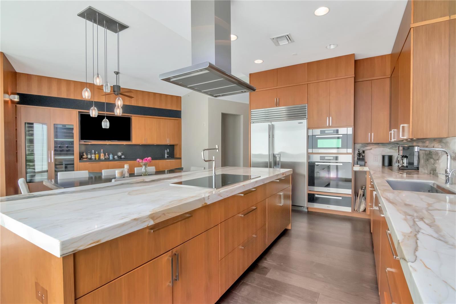 450 Knights Run Avenue, FL