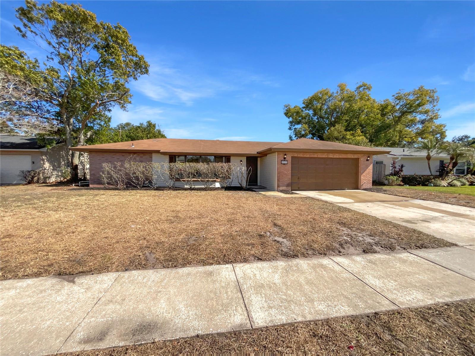 2052 Leanne Ct, FL