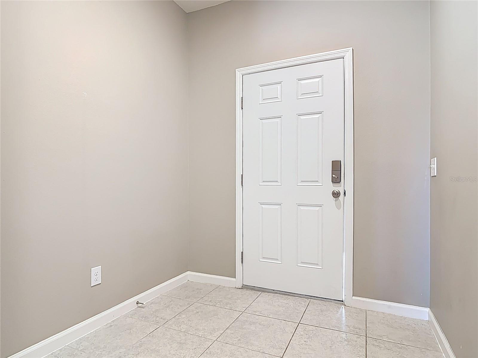 2312 Litchfield Loop, FL
