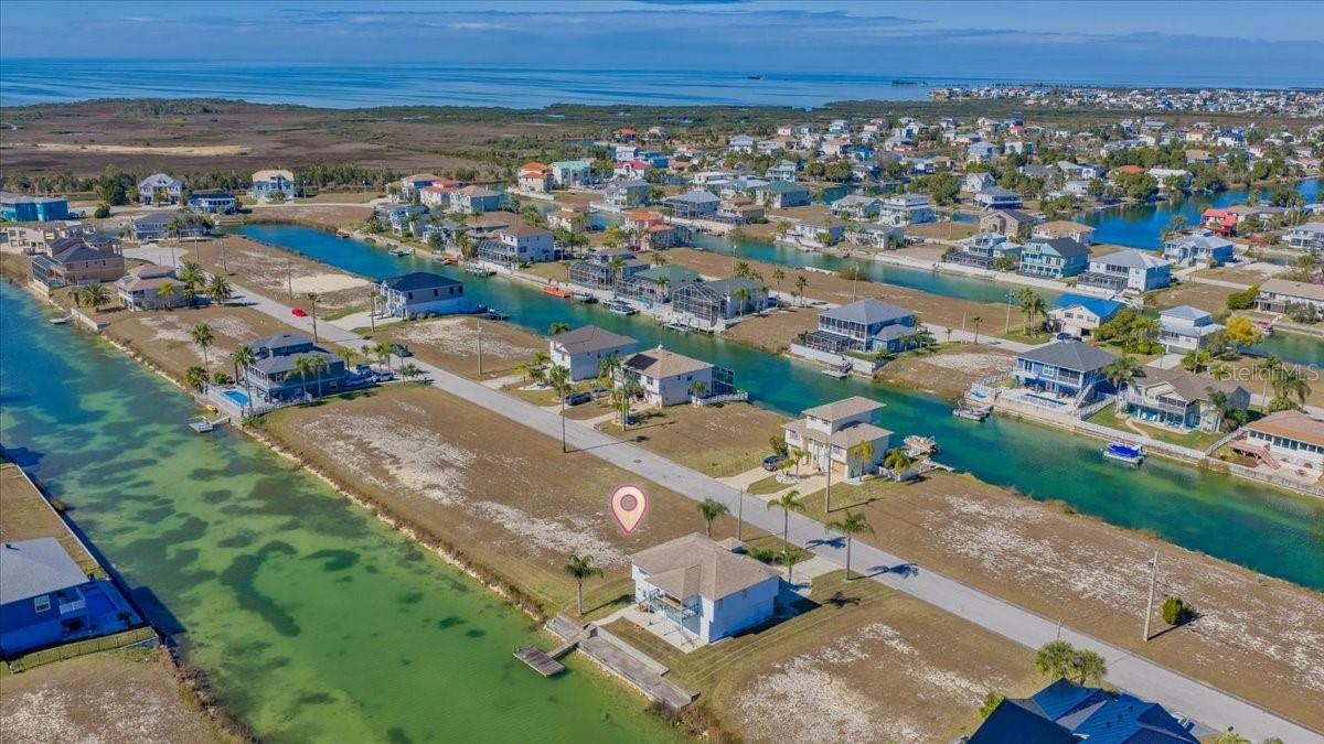 3520 Cobia Dr, FL