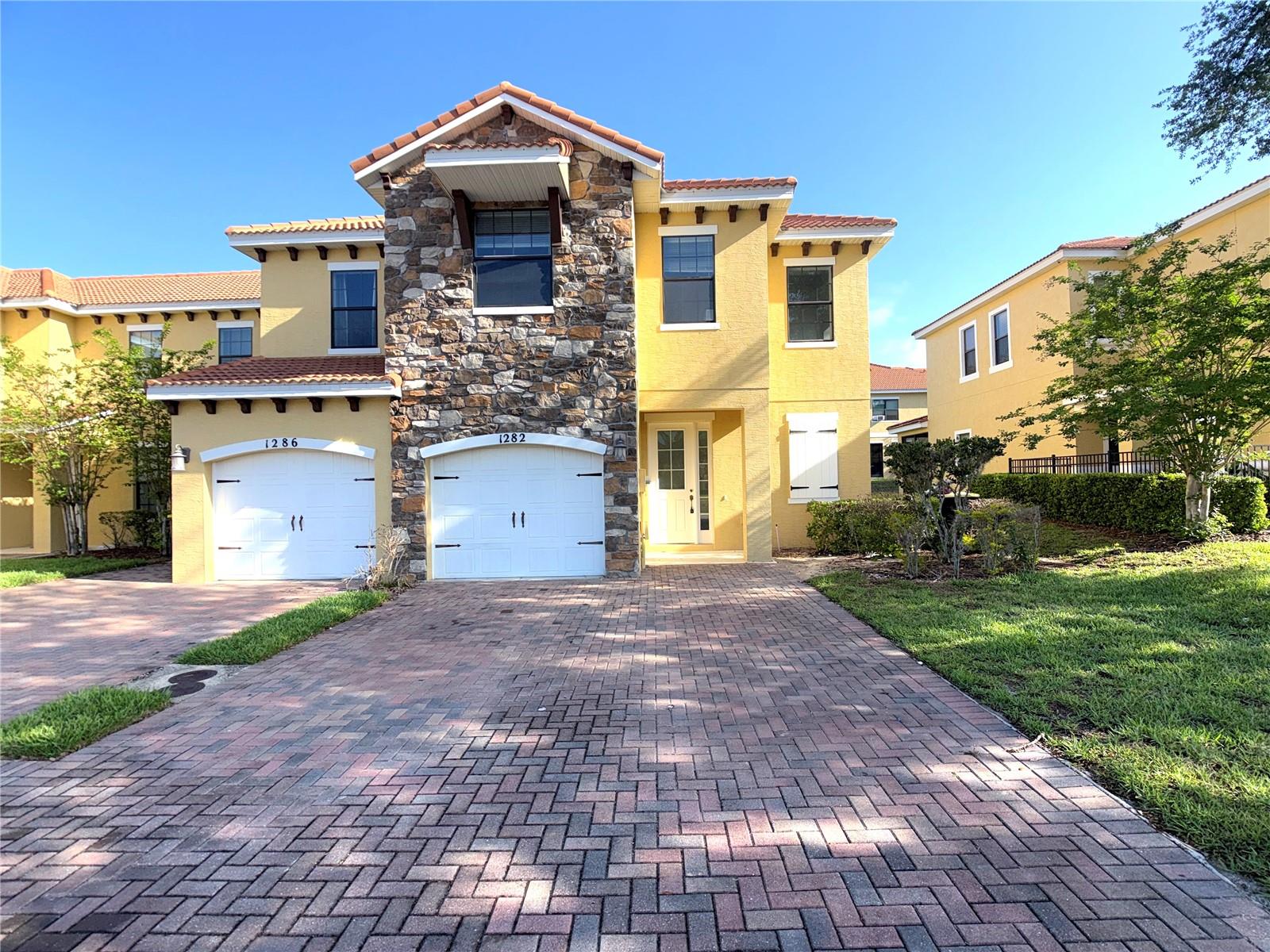 1282 Clove Dr, FL