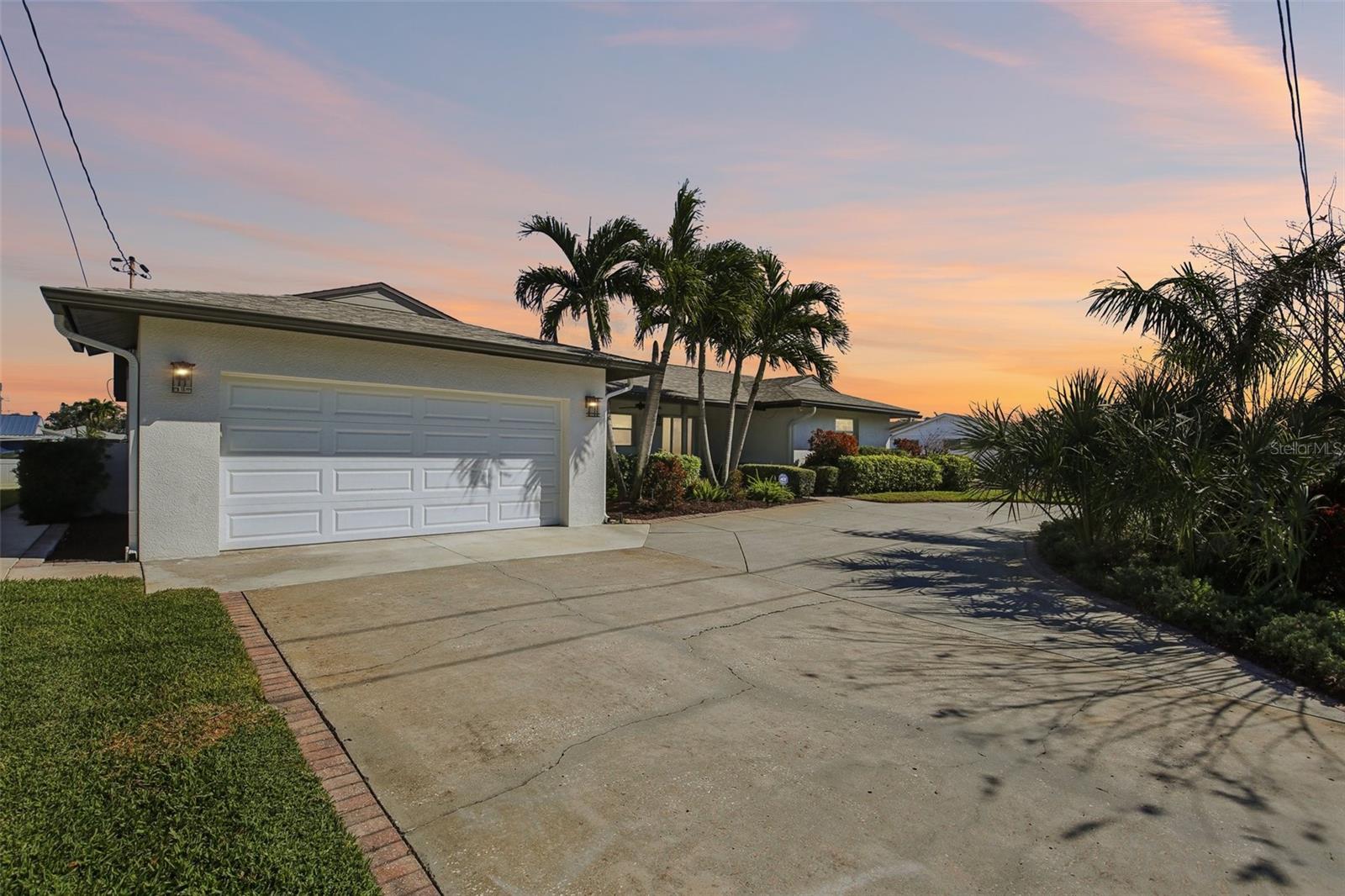 3963 14th Street, FL