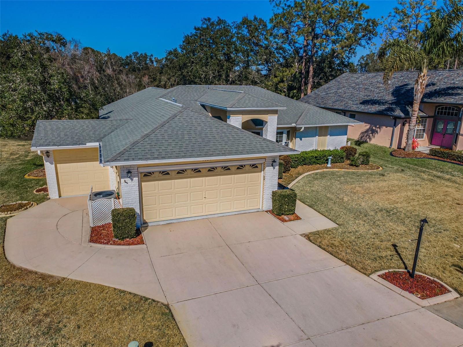 9625 Oakwood Hills Court, FL