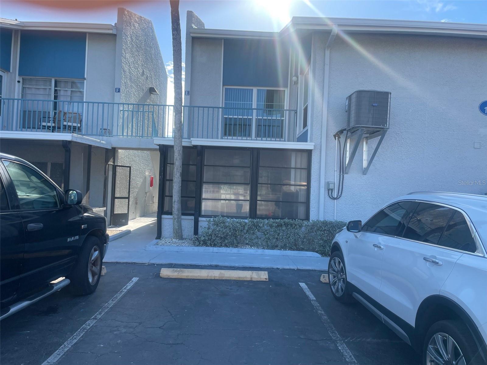 159 Medallion Blvd #E, FL