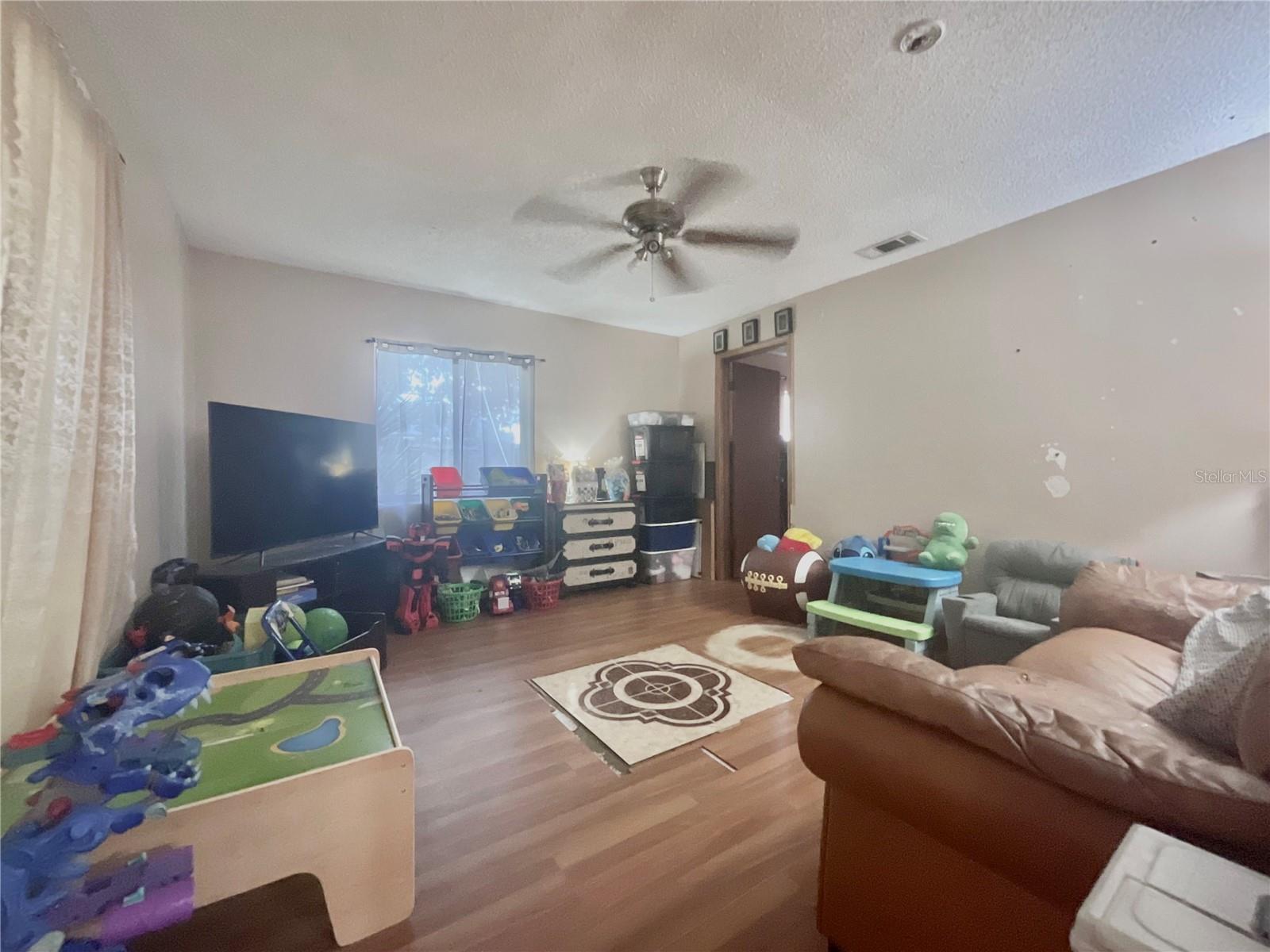 136 Puelba Lane, FL