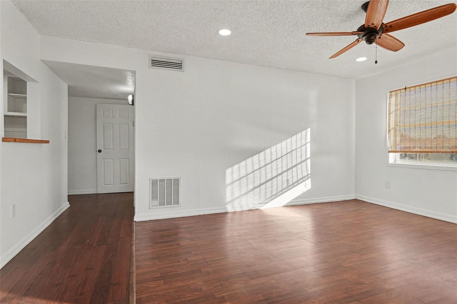 2535 Alafaya Trail, FL