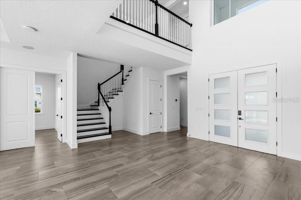 9004 Santorini Drive, FL