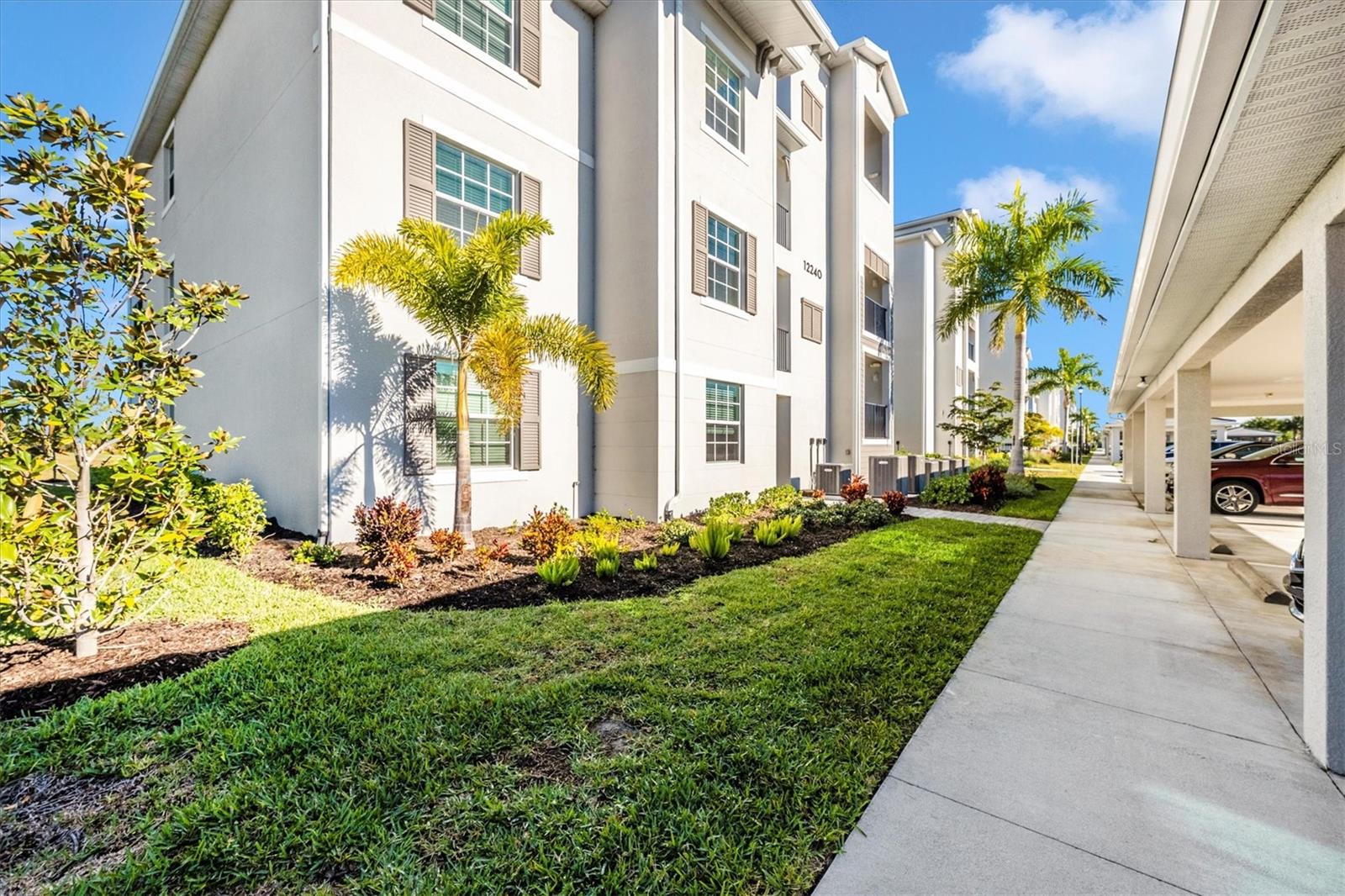 12240 Wellen Golf Street, FL