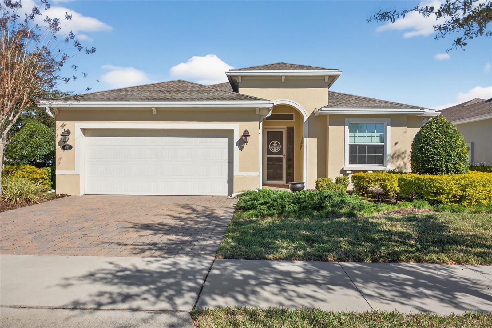 1539 Lambrook Dr, FL