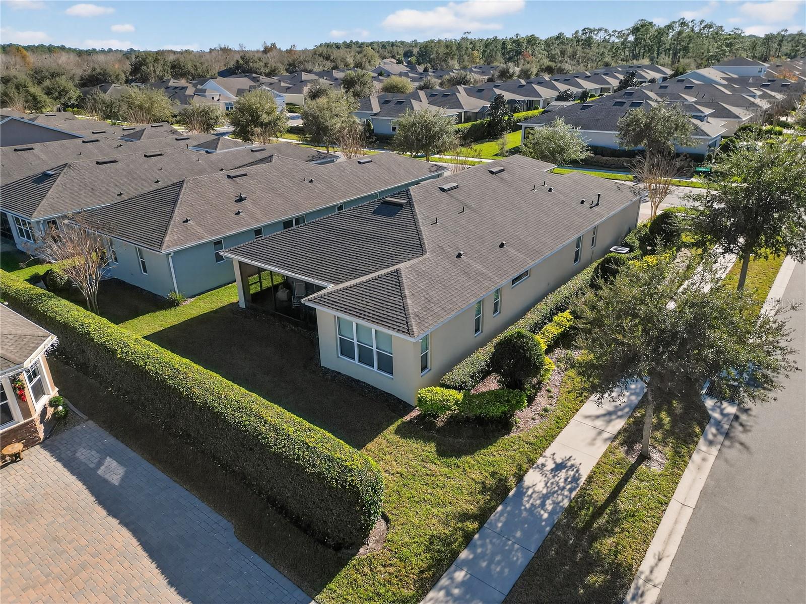 1539 Lambrook Drive, FL