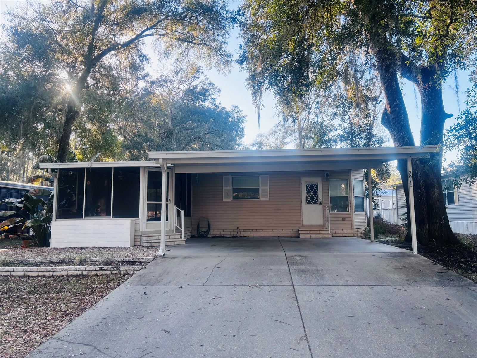 7071 Spanish Moss Ln, FL