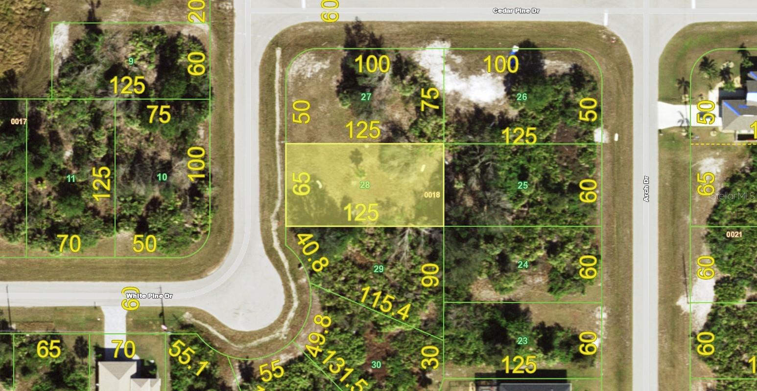 138 White Pine Dr, FL