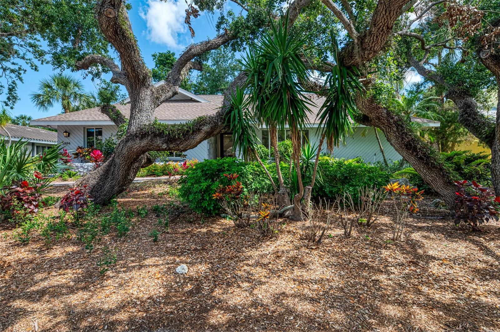 1224 View Drive, FL