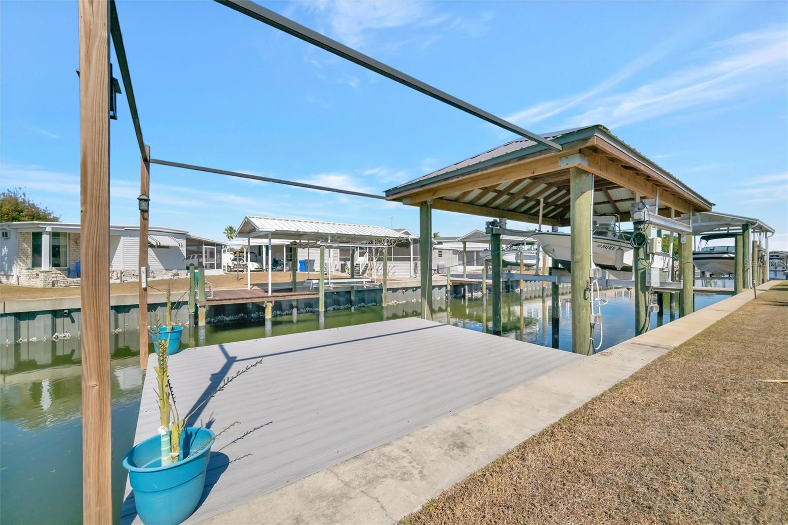 129 Saint Lucia Loop, FL