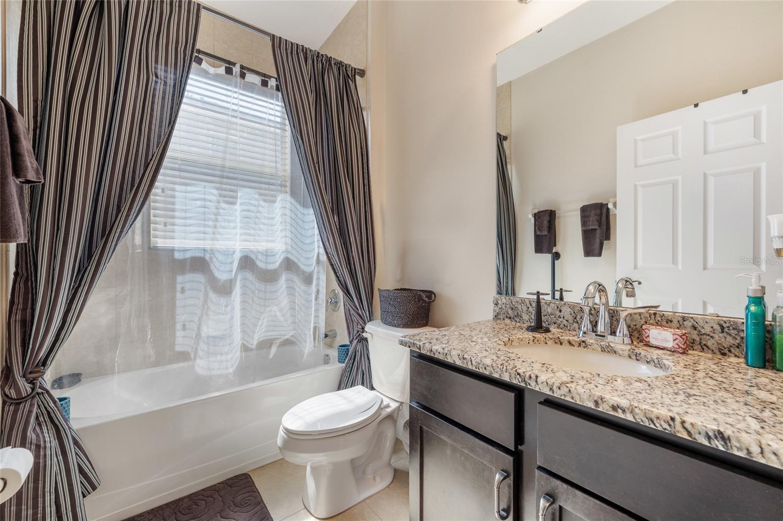 4436 Azure Isle Way, FL