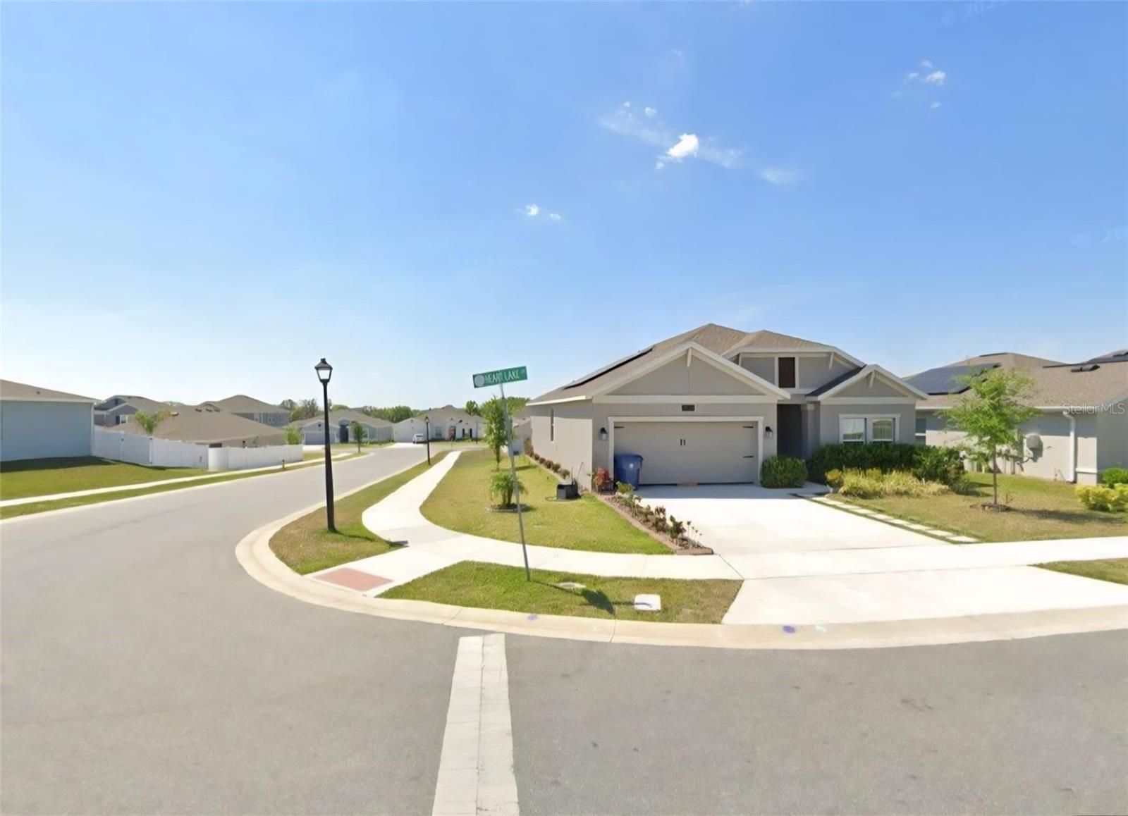 1929 Heart Lake Dr, FL