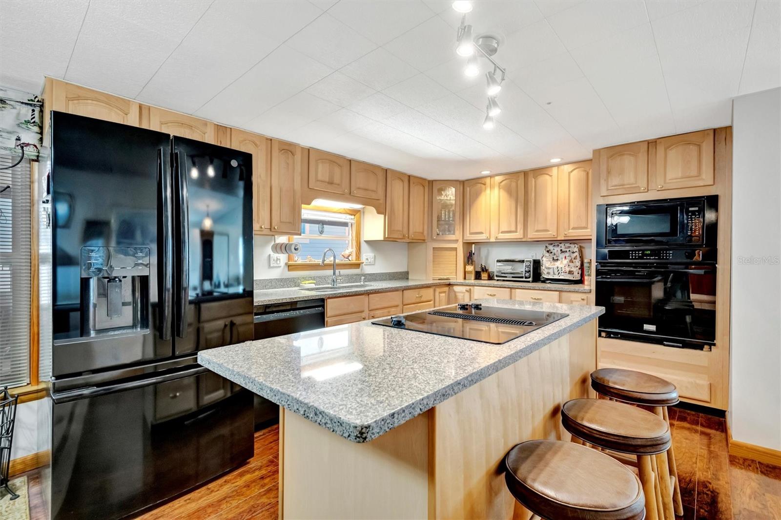 132 Saint Lucia Loop, FL