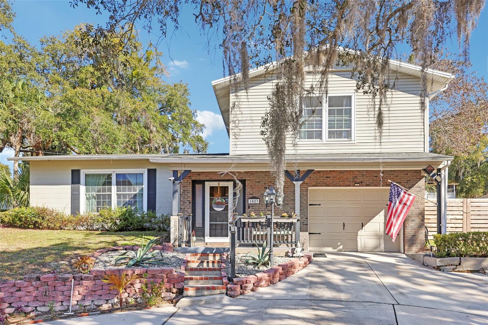 1023 S Morningside Dr, FL