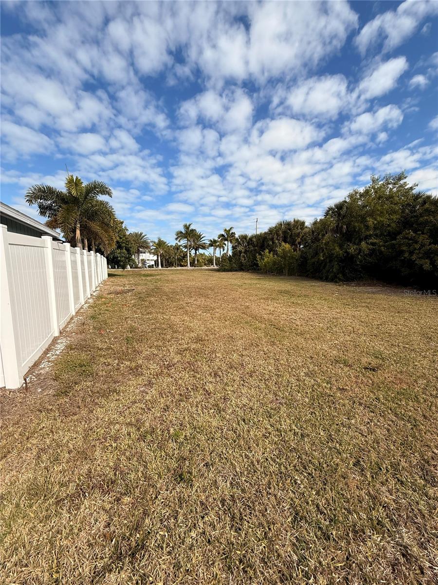 3099 Cussell Dr, FL
