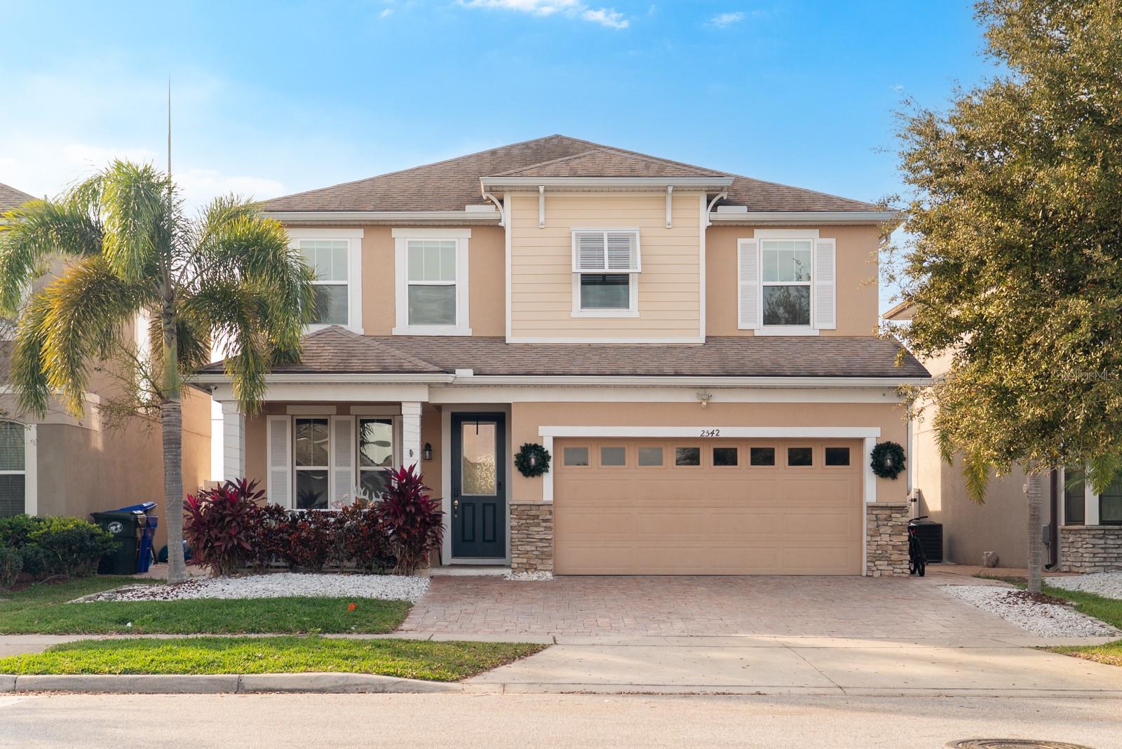 2542 Nouveau Way, FL