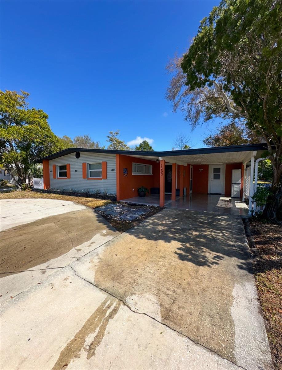 1203 Saturn Avenue, FL