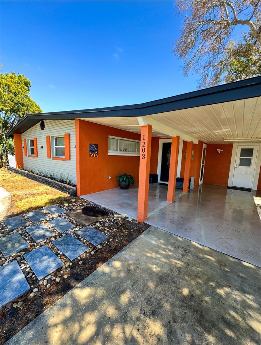 1203 Saturn Avenue, FL