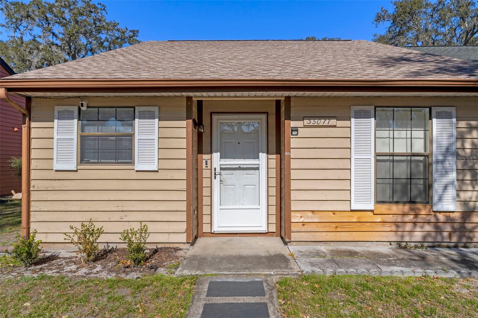 35077 Whispering Oaks Boulevard, FL