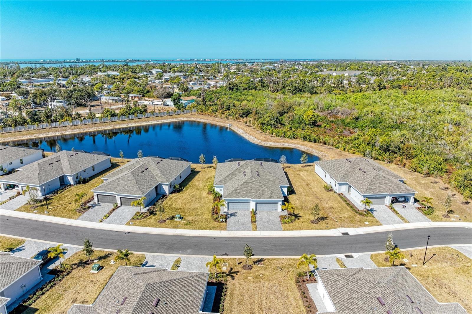 8613 Seasalt Loop, FL
