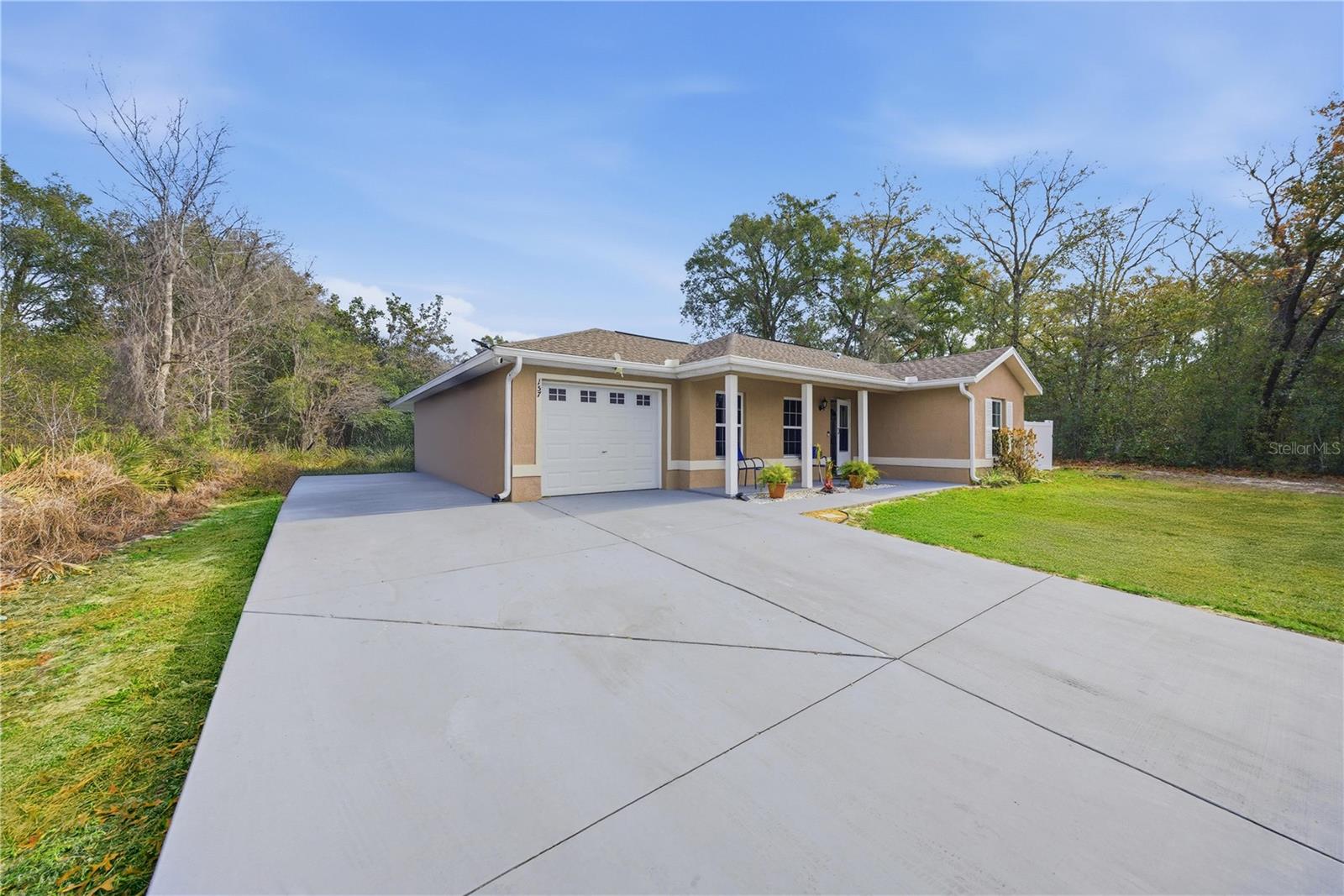 157 Spruce Road, FL